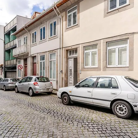 Cozee Bonjardim * Porto