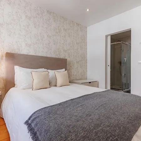 Cozee Bonjardim * ポルト